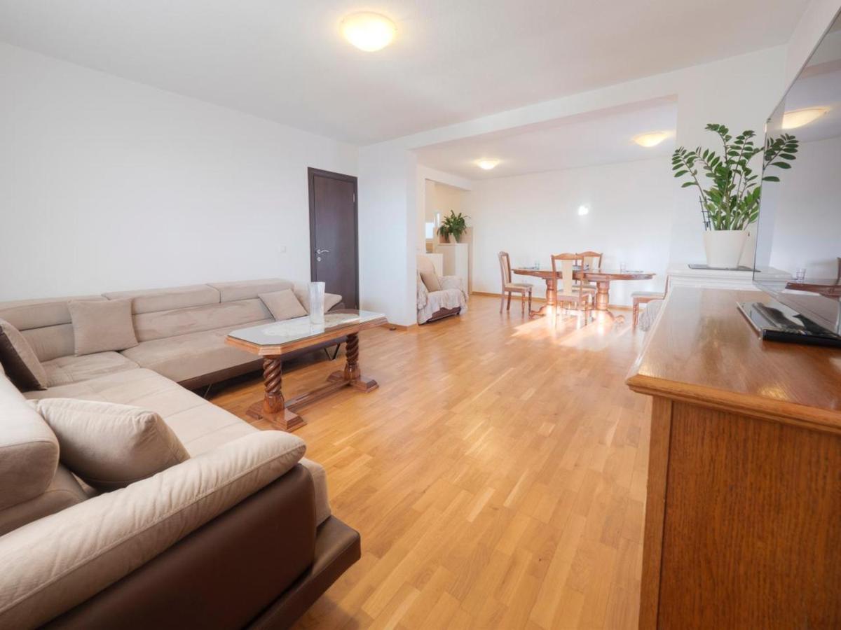 בודווה Apartments Branko מראה חיצוני תמונה