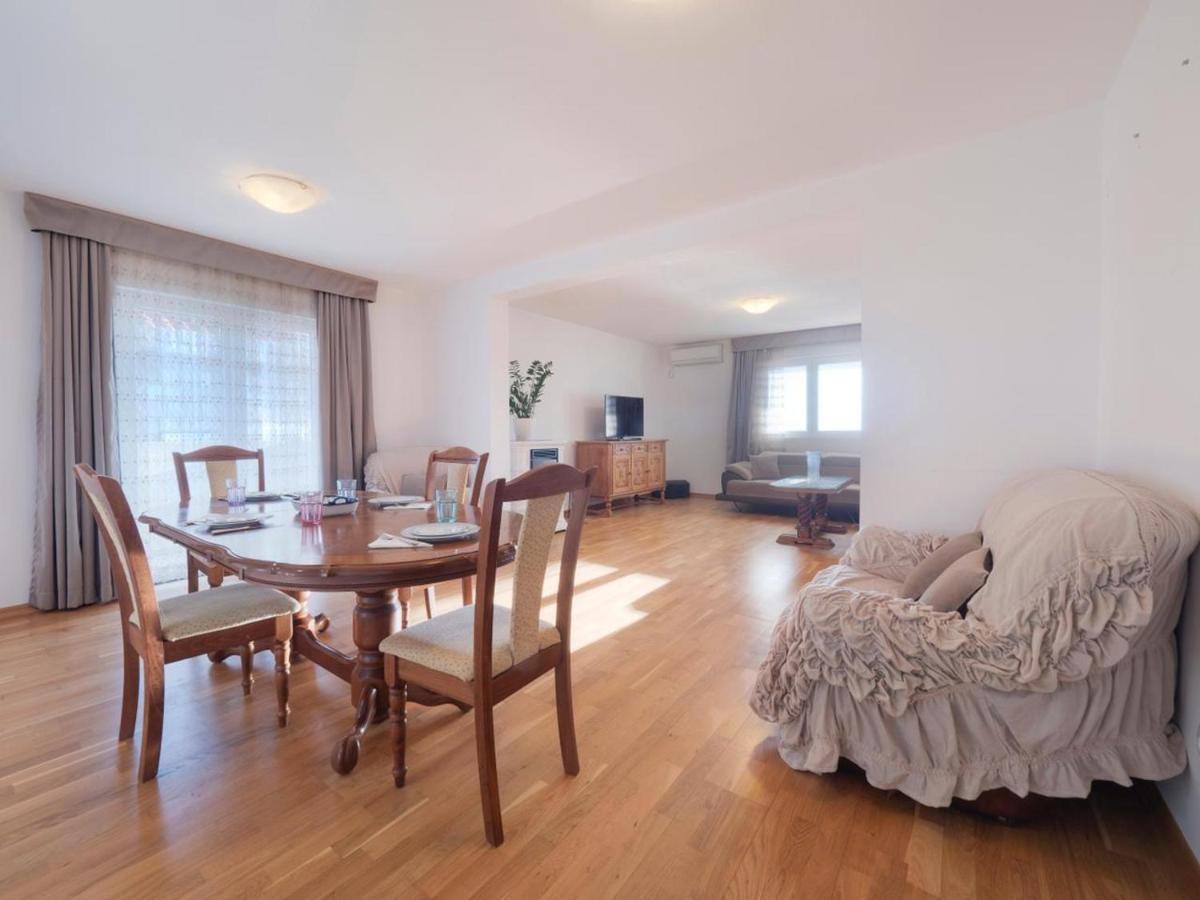 בודווה Apartments Branko מראה חיצוני תמונה